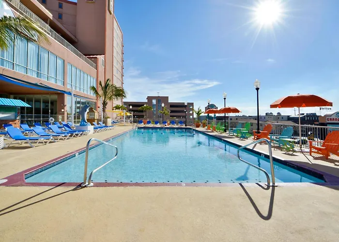 Grand Ocean Oceanfront Hotel 3*