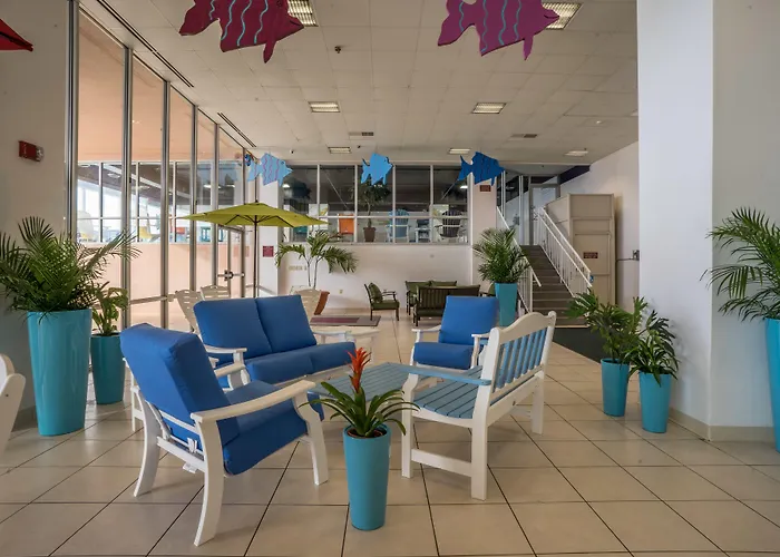 Grand Ocean Oceanfront 3*
