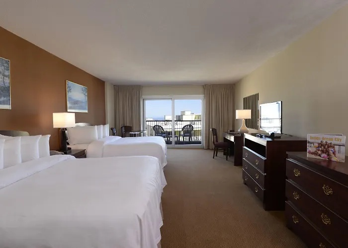Grand Ocean Oceanfront 3*