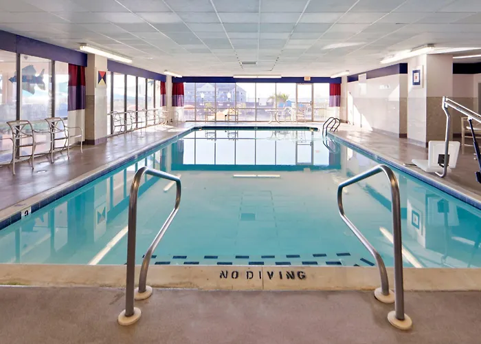 Grand Ocean Oceanfront 3*