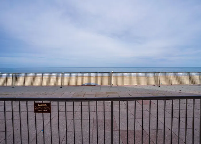 Grand Ocean Oceanfront 3*