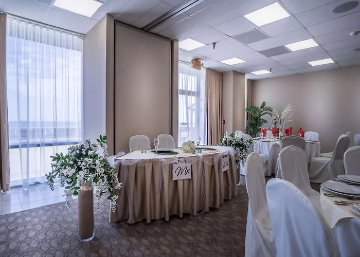 Hotel Grand Ocean Oceanfront 3*